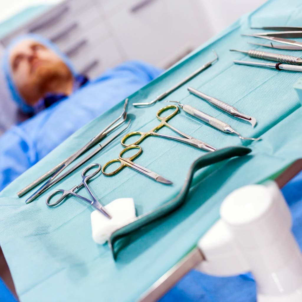 ¿En qué consiste la cirugía dental?